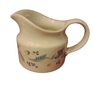 Pfaltzgraff  April Gravy Syrup Boat